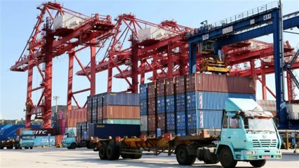 國(guó)產(chǎn)“火車航母”赴美 搭載136節(jié)車廂，引領(lǐng)全球貨物進(jìn)出口新變革